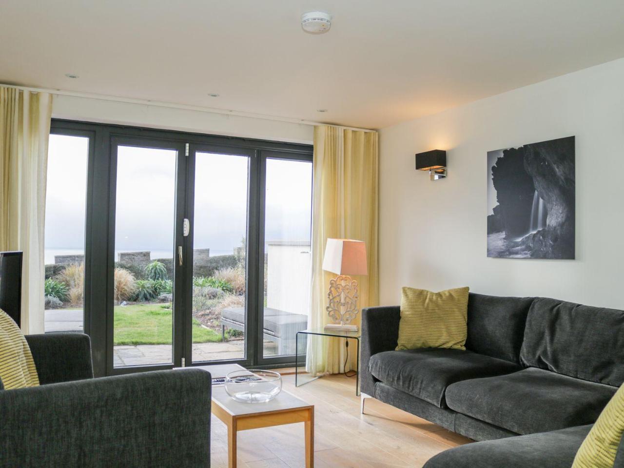 Gara Rock - Garden Apartment 7, ซัลคอมบ์ ภายนอก รูปภาพ