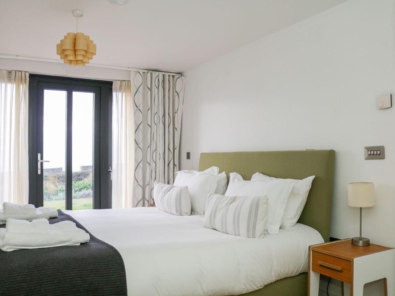 Gara Rock - Garden Apartment 7, ซัลคอมบ์ ภายนอก รูปภาพ