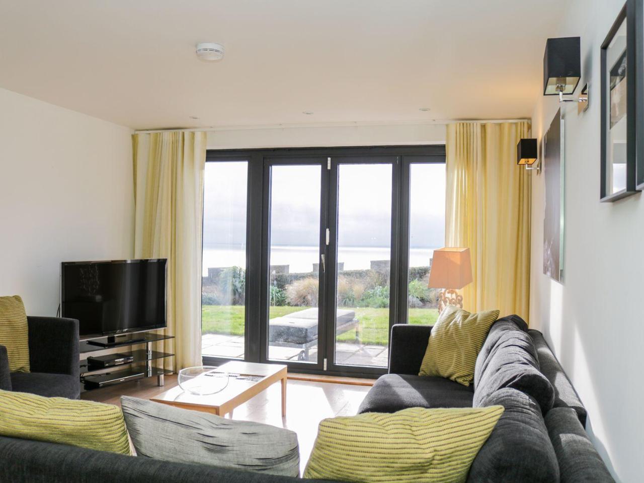 Gara Rock - Garden Apartment 7, ซัลคอมบ์ ภายนอก รูปภาพ